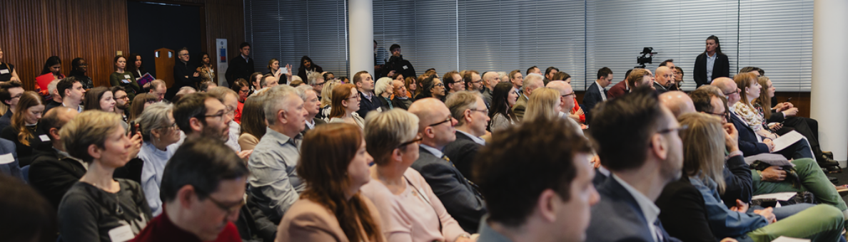 SylviePopePhotography_GBC_Event_branding_and_audience14 (1) Image showing an audience at an event