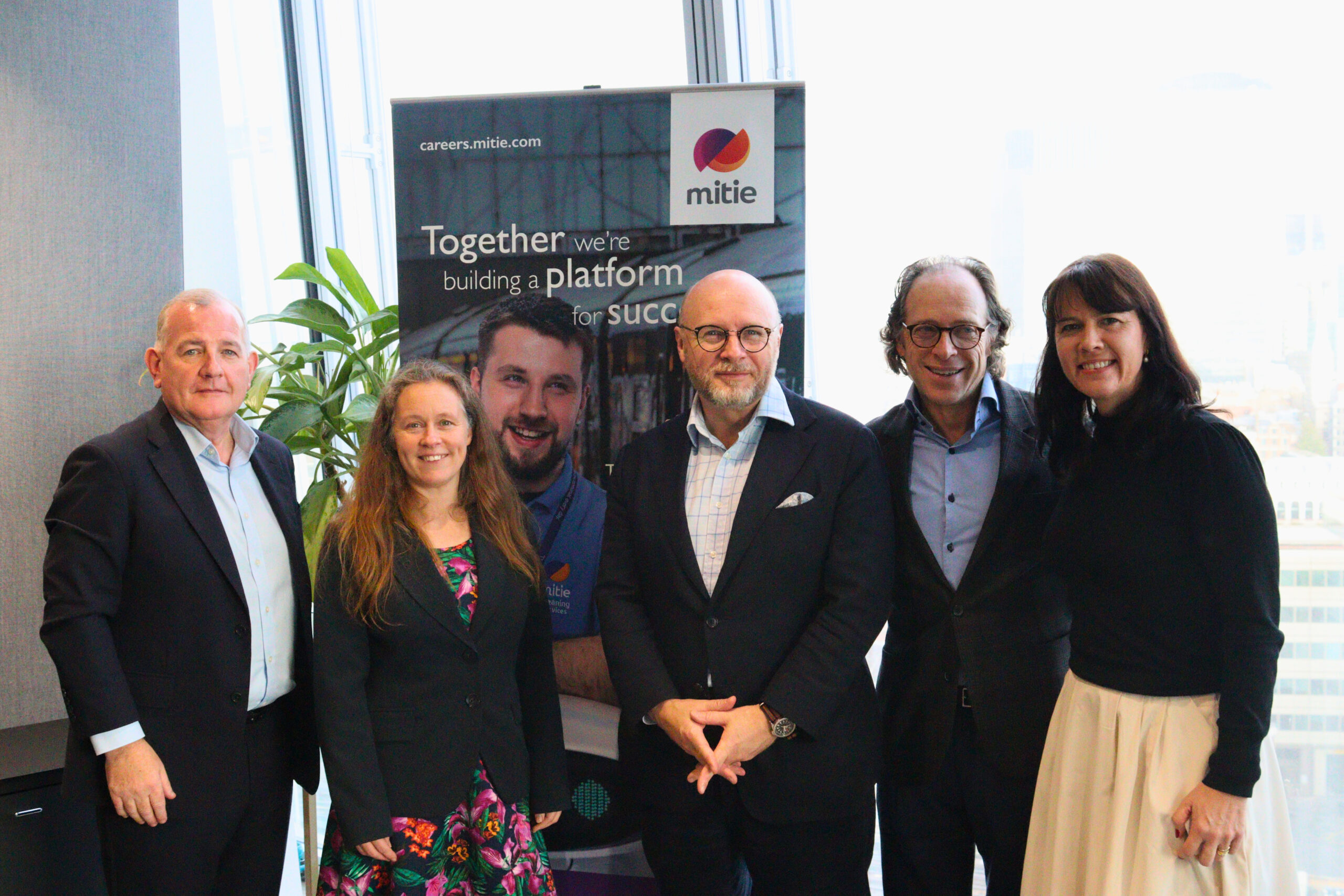 L-R: Jason Towse (Managing Director, Mitie), Jenny Herrera (CEO of the GBC), Liam Byrne MP, Julian Richer (Founder of the GBC), Kathryn Dolan (Chief People Officer, Mitie)
